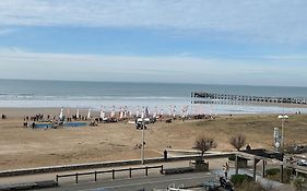 Bord De Mer Vue Panoramique Avec Parking Prive